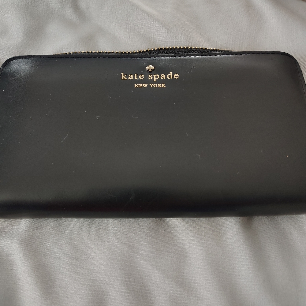 Kate Spade Black Zip-Around Wallet - Picture 1 of 9